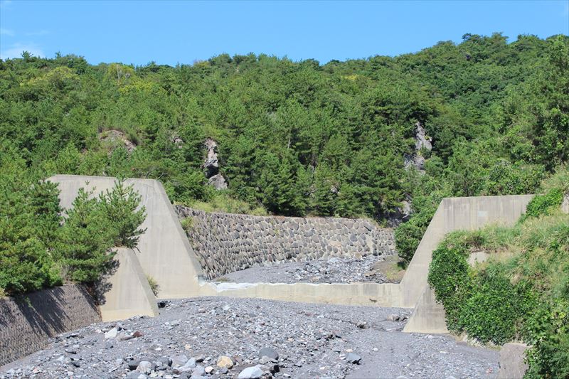 野尻川外除石工・堰堤等補修工事