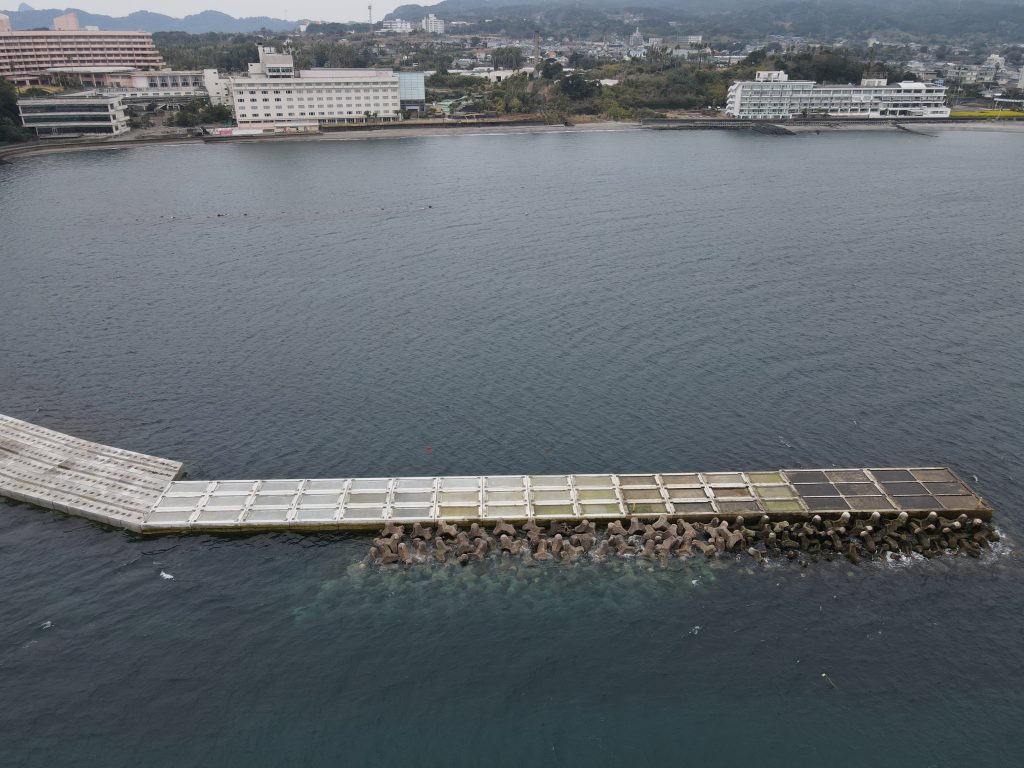 指宿港海岸 突堤(大山崎) 築造工事