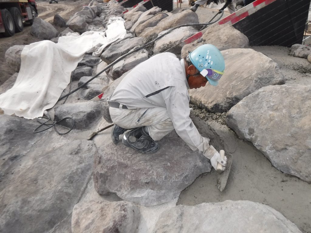 桜島　黒神川砂防設備補修工事