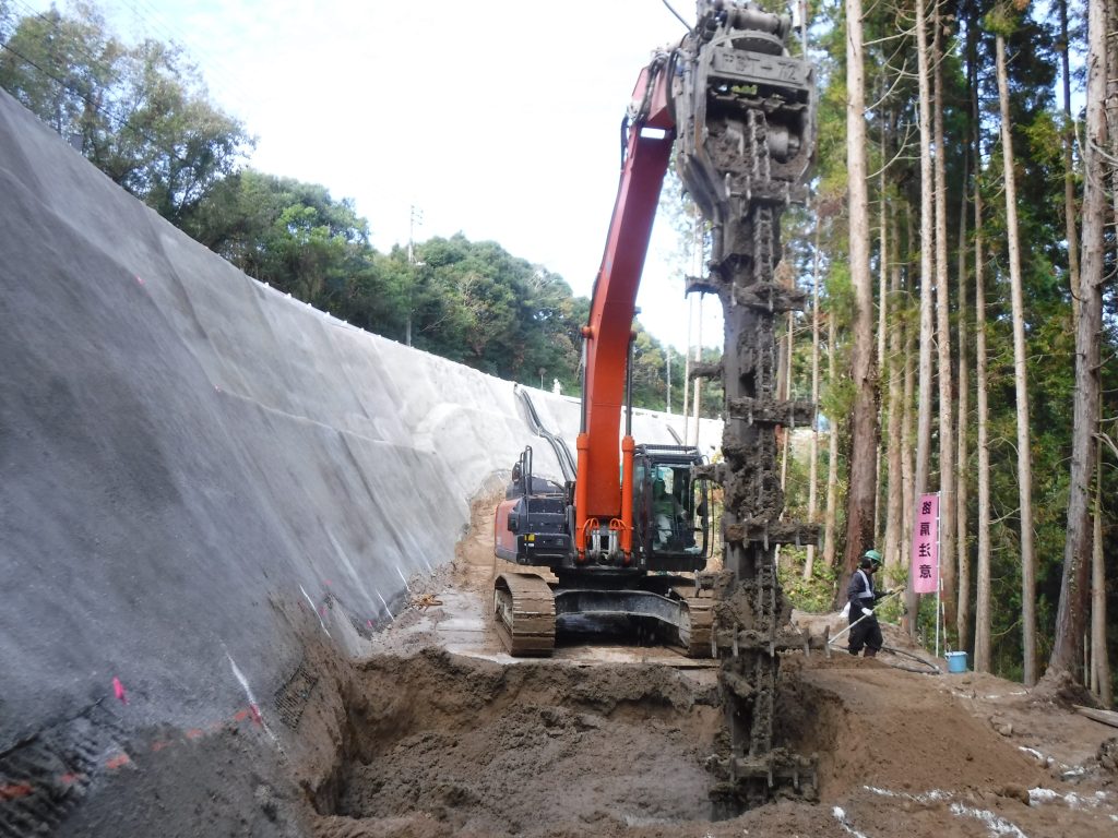 道路整備（内田工区）工事