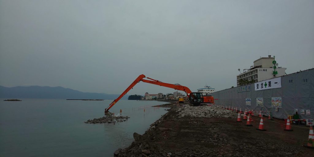 令和4年 指宿港海岸(湯の浜地区)護岸(改良)工事